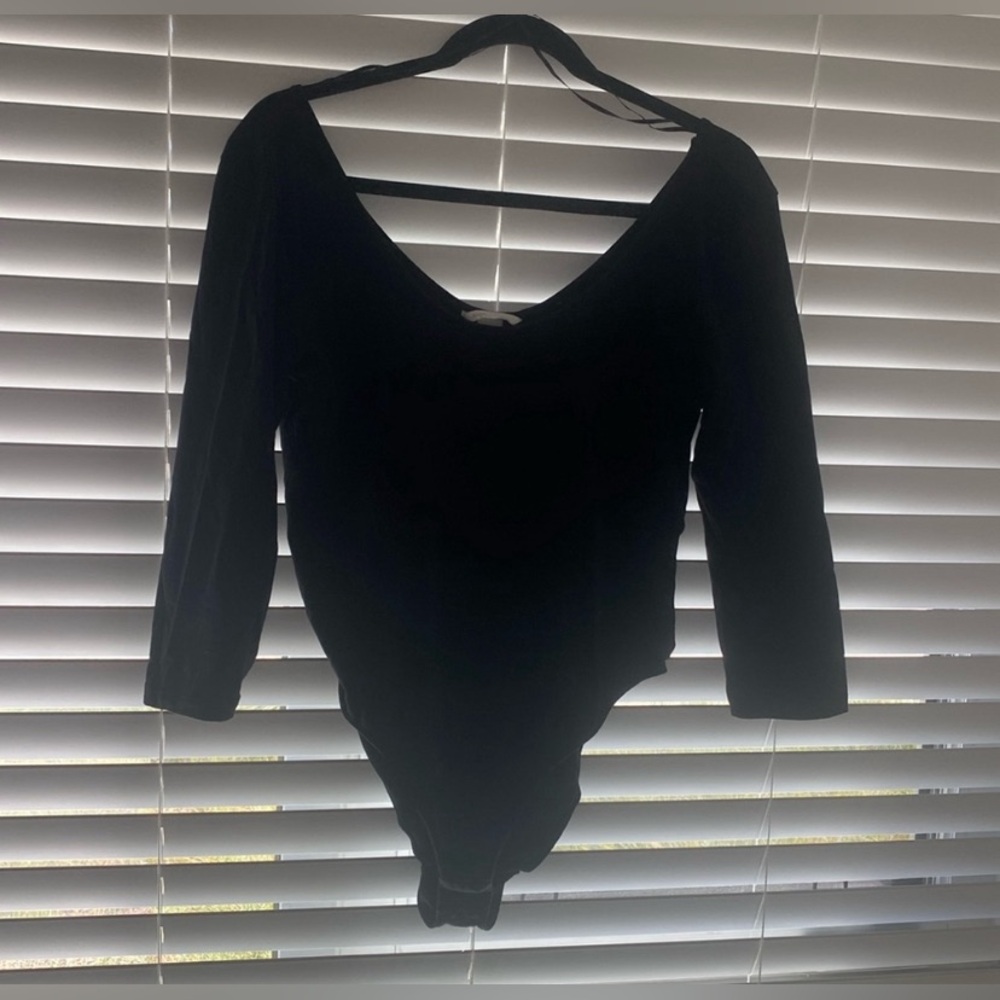 💕H&M💕 Black Bodysuit